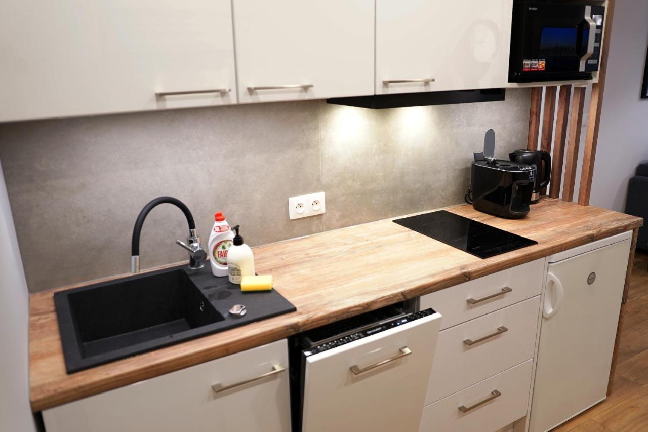 Apartament Z Widokiem Na Park ポラニツァ・ズドゥルイ エクステリア 写真